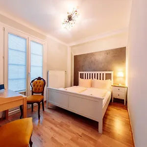 Hotel Haus Sanssouci, Berlin